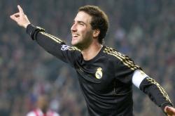 王曼昱复出首秀出彩，雷霆主场绝杀本菲卡豪取40连胜